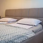 Gradina Stan Na Dan ドボイ