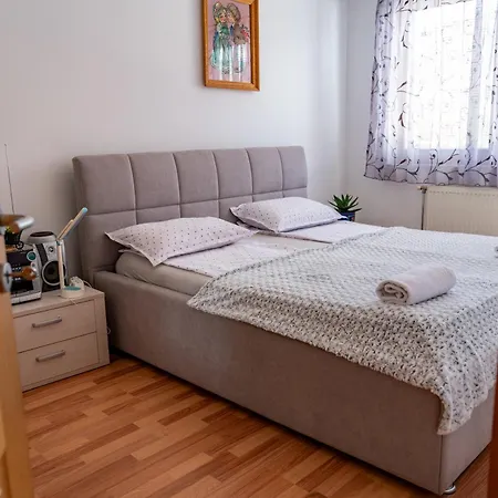 Gradina Stan Na Dan Apartman Doboj