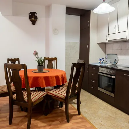 Gradina Stan Na Dan * Doboj