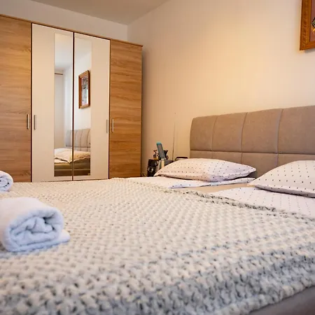 Apartment Gradina Stan Na Dan Doboj